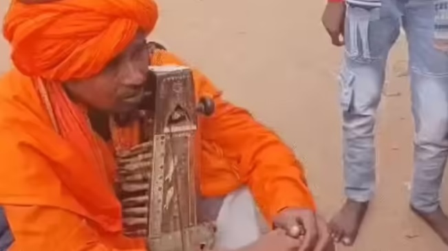 bhagwa bhilai