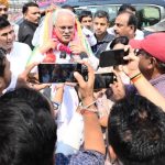 शंकराचार्य अविमुक्तेश्वरानंद पर FIR..भूपेश बघेल ने योगी को बताया ढोंगी : कहा- योगी अब निम्न स्तर पर उतरे; महंत-मुख्यमंत्री दोनों पद पर एक आदमी कैसे