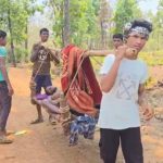 बस्तर में स्वास्थ्य सेवाओं का बुरा हाल, खाट में बीमार मरीज को ढोया, कब बदलेंगे हालात ?